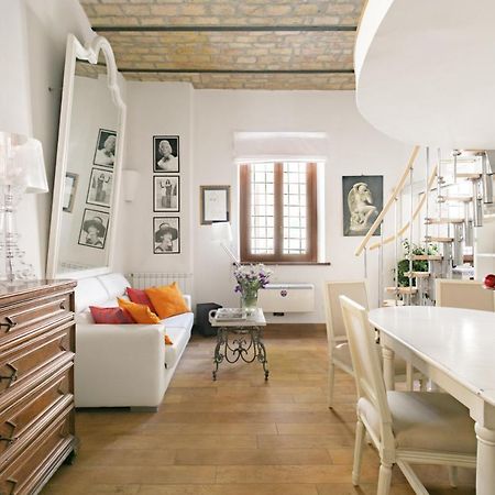 Leopardo 28 - Loft In Trastevere 로마 외부 사진