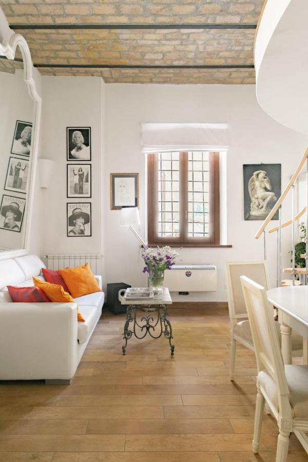 Leopardo 28 - Loft In Trastevere 로마 외부 사진